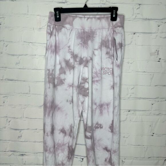 Victoria Sport small‎ two piece set with sweatpants and pants - Picture 6 of 11